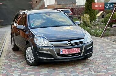 Универсал Opel Astra 2009 в 