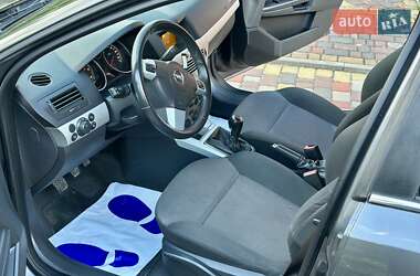 Универсал Opel Astra 2009 в 