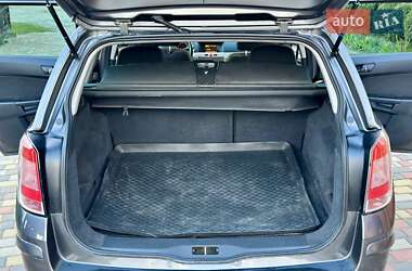 Универсал Opel Astra 2009 в 