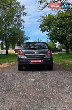 Хетчбек Opel Astra 2009 в 