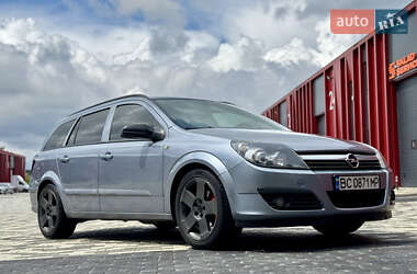 Универсал Opel Astra 2005 в 