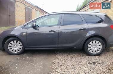 Універсал Opel Astra 2014 в Ніжині
