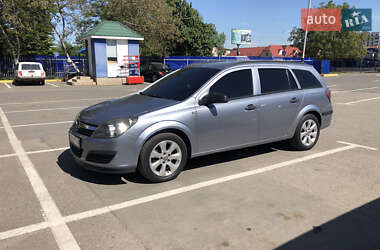 Универсал Opel Astra 2005 в 