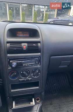 Седан Opel Astra 2008 в 