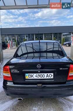 Седан Opel Astra 2008 в 