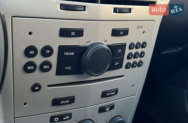 Универсал Opel Astra 2008 в 