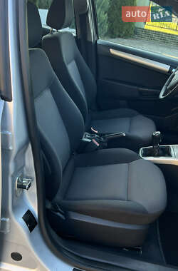 Универсал Opel Astra 2008 в 