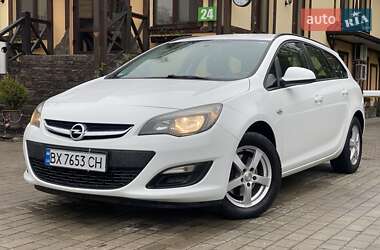 Универсал Opel Astra 2014 в Хмельницком