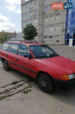 Універсал Opel Astra 1994 в 