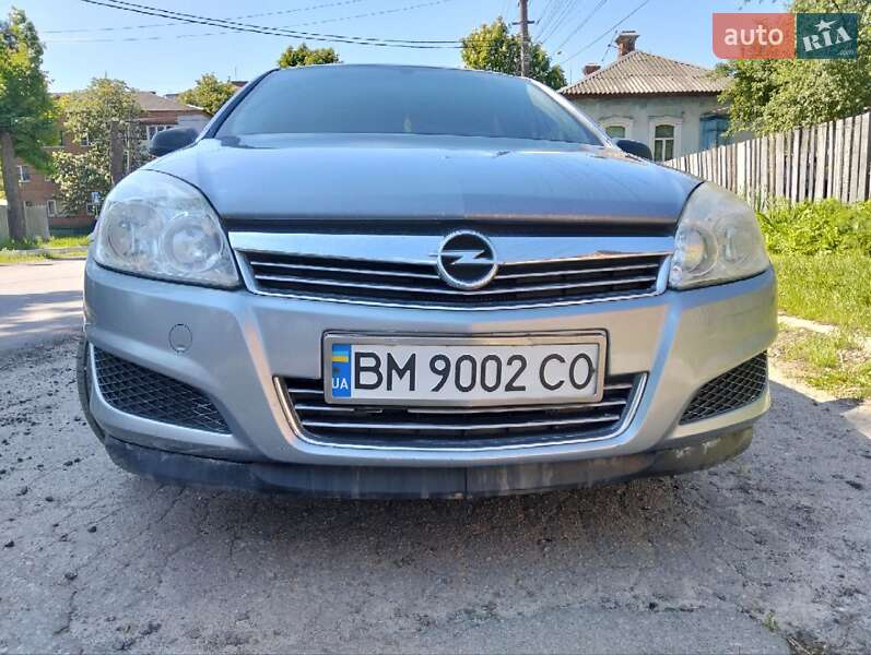 Хэтчбек Opel Astra 2008 в Сумах