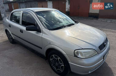 Седан Opel Astra 2007 в 