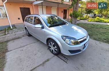 Універсал Opel Astra 2005 в Новому Бузі
