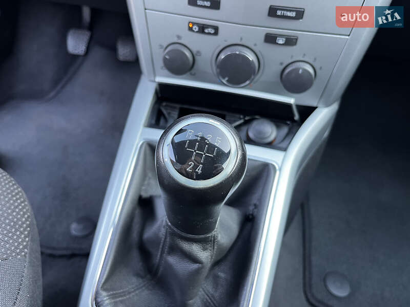 Хетчбек Opel Astra 2009 в Луцьку