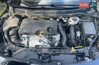Универсал Opel Astra 2017 в 