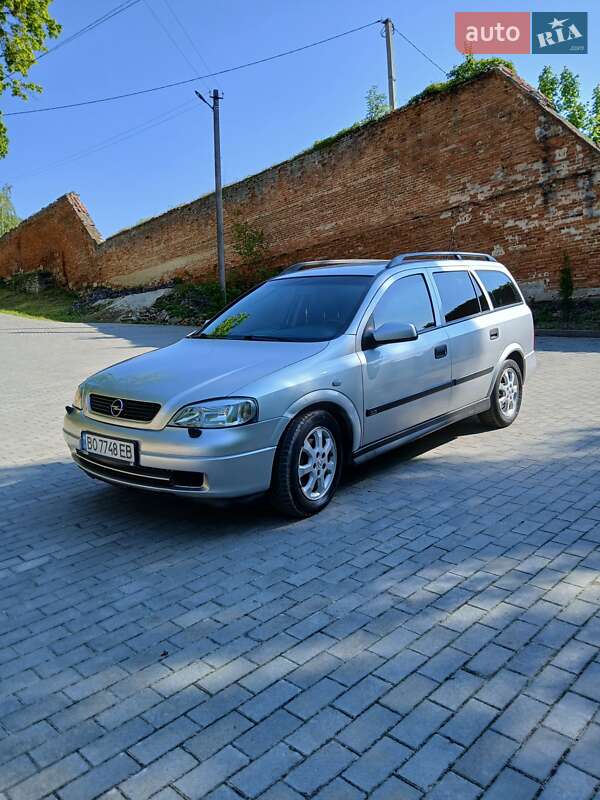 Универсал Opel Astra 2002 в Тернополе