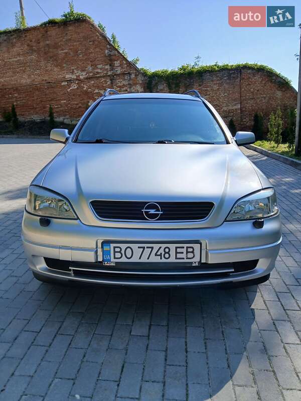 Универсал Opel Astra 2002 в Тернополе
