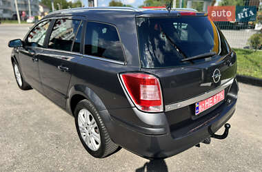 Универсал Opel Astra 2009 в 