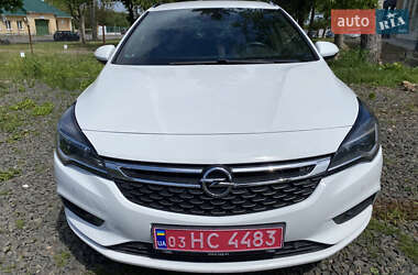 Универсал Opel Astra 2017 в 