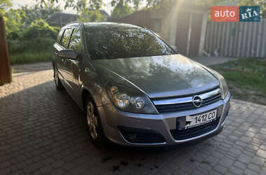 Универсал Opel Astra 2006 в 