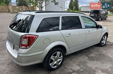 Универсал Opel Astra 2009 в 