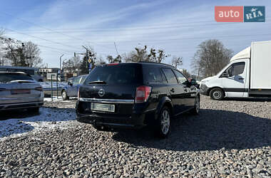 Универсал Opel Astra 2010 в 