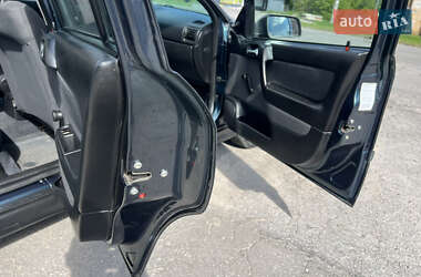 Седан Opel Astra 2005 в 