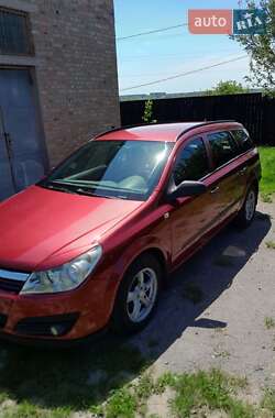 Универсал Opel Astra 2006 в Смеле