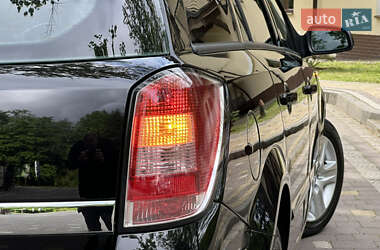 Универсал Opel Astra 2009 в 