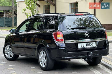 Универсал Opel Astra 2009 в 