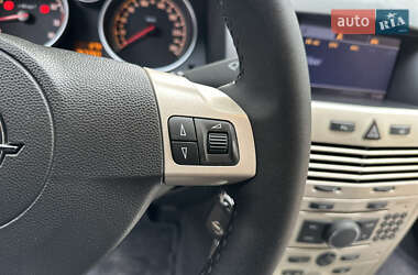 Универсал Opel Astra 2009 в 