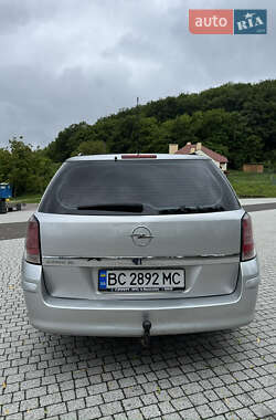 Универсал Opel Astra 2009 в 