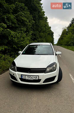 Универсал Opel Astra 2005 в Черновцах