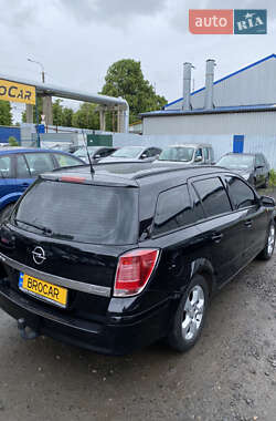 Универсал Opel Astra 2004 в 