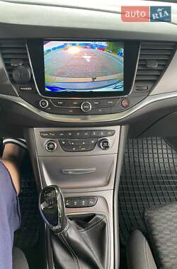 Универсал Opel Astra 2016 в 