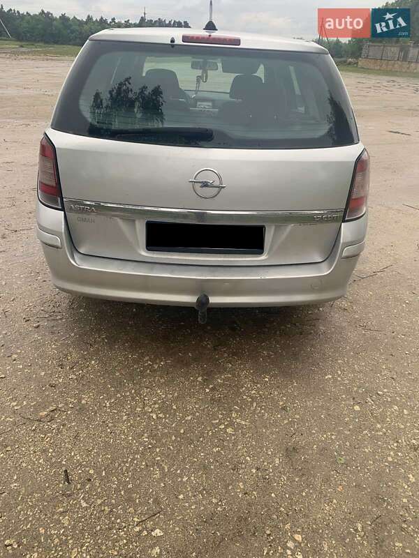 Opel Astra 2007