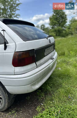Седан Opel Astra 1993 в 