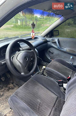 Седан Opel Astra 1993 в 
