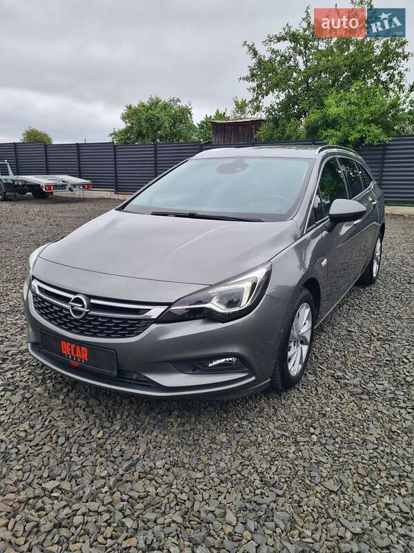 Універсал Opel Astra 2017 в Луцьку