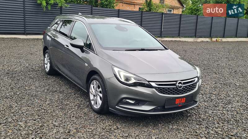 Універсал Opel Astra 2017 в Луцьку