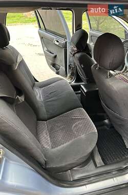 Універсал Opel Astra 2001 в 
