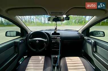 Седан Opel Astra 2008 в 