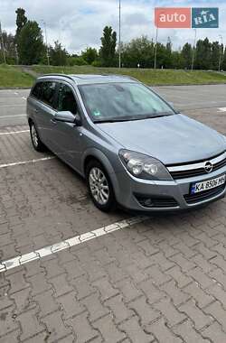 Універсал Opel Astra 2005 в 