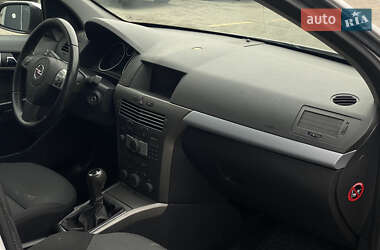 Універсал Opel Astra 2007 в 