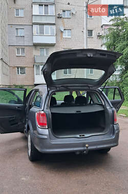 Универсал Opel Astra 2005 в 