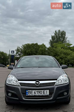 Седан Opel Astra 2008 в 