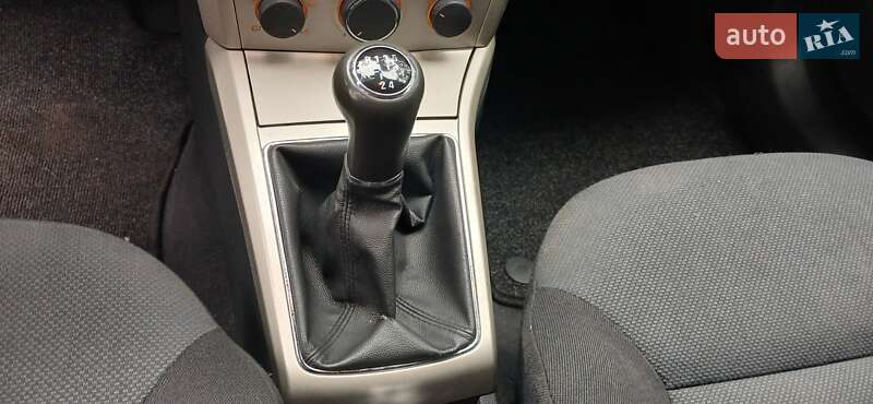 Универсал Opel Astra 2007 в Сумах