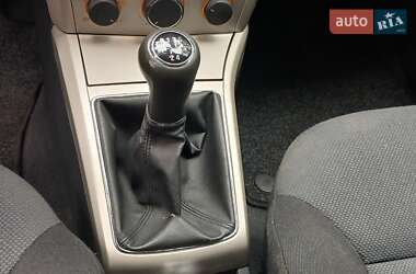 Универсал Opel Astra 2007 в 