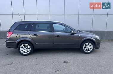 Универсал Opel Astra 2009 в 