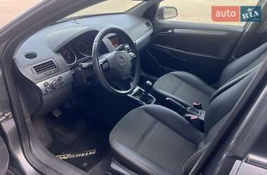 Универсал Opel Astra 2009 в 