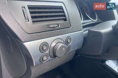Универсал Opel Astra 2009 в 